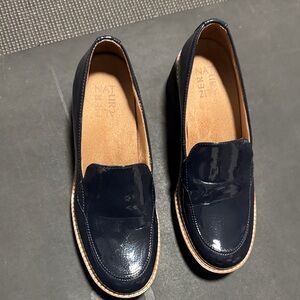 Naturalizer Navy Blue Loafers